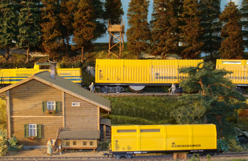 2 Kachel Unternehmen