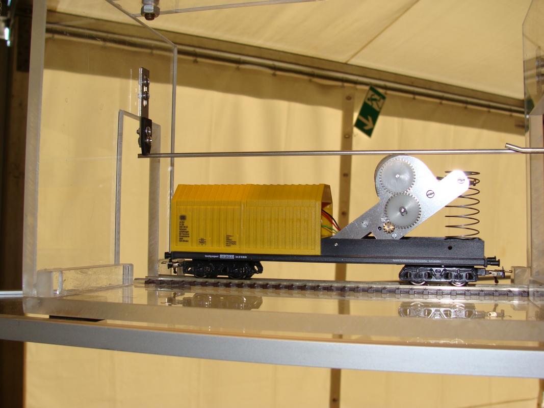 Schienen- und Oberleitungsschleifwagen – Bild 3