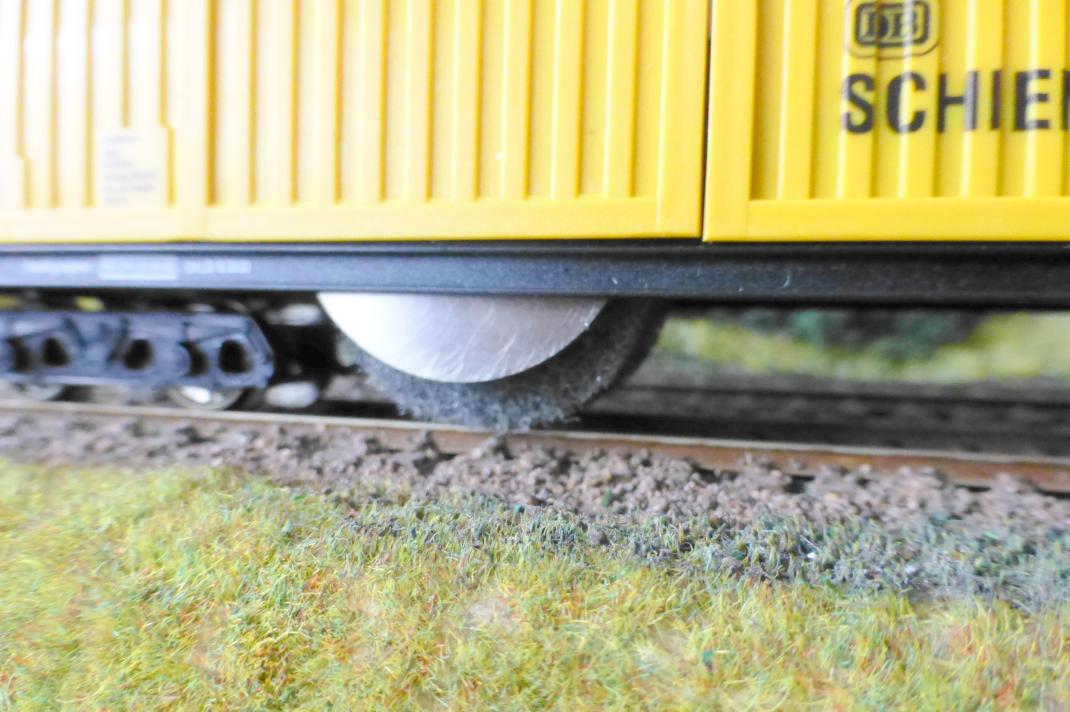 Schienen- und Oberleitungsschleifwagen – Bild 6